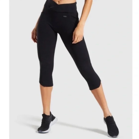 GYMSHARK Poise Ribbed Cropped Leggings Size Small - Picture 1 of 10